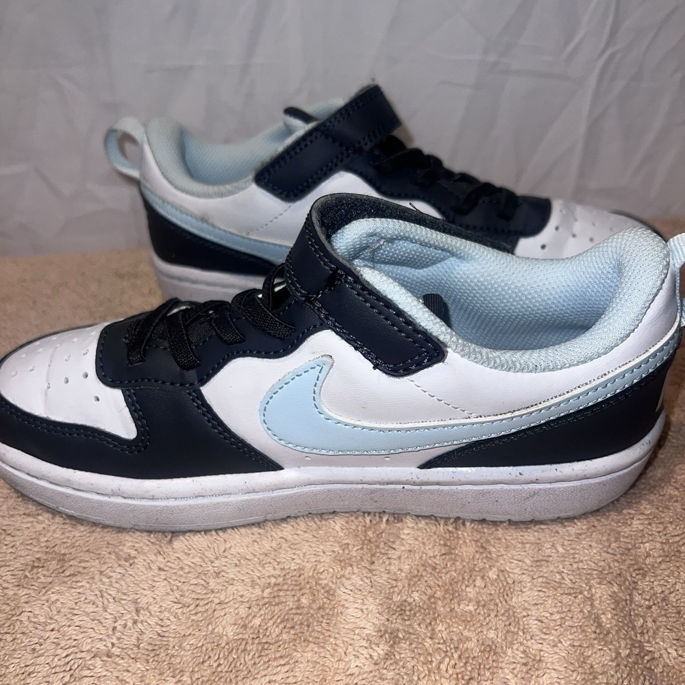 Nike Court Borough Low sneakers Size 2Y EUC Black White Light Blue